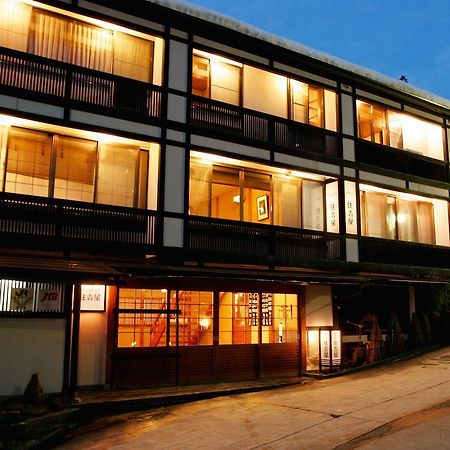 Sumiyosiya Ryokan Nozawaonsen Buitenkant foto