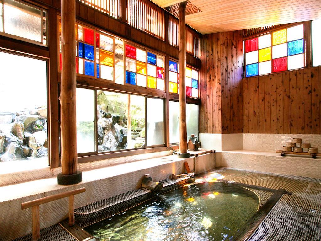 Sumiyosiya Ryokan Nozawaonsen Buitenkant foto