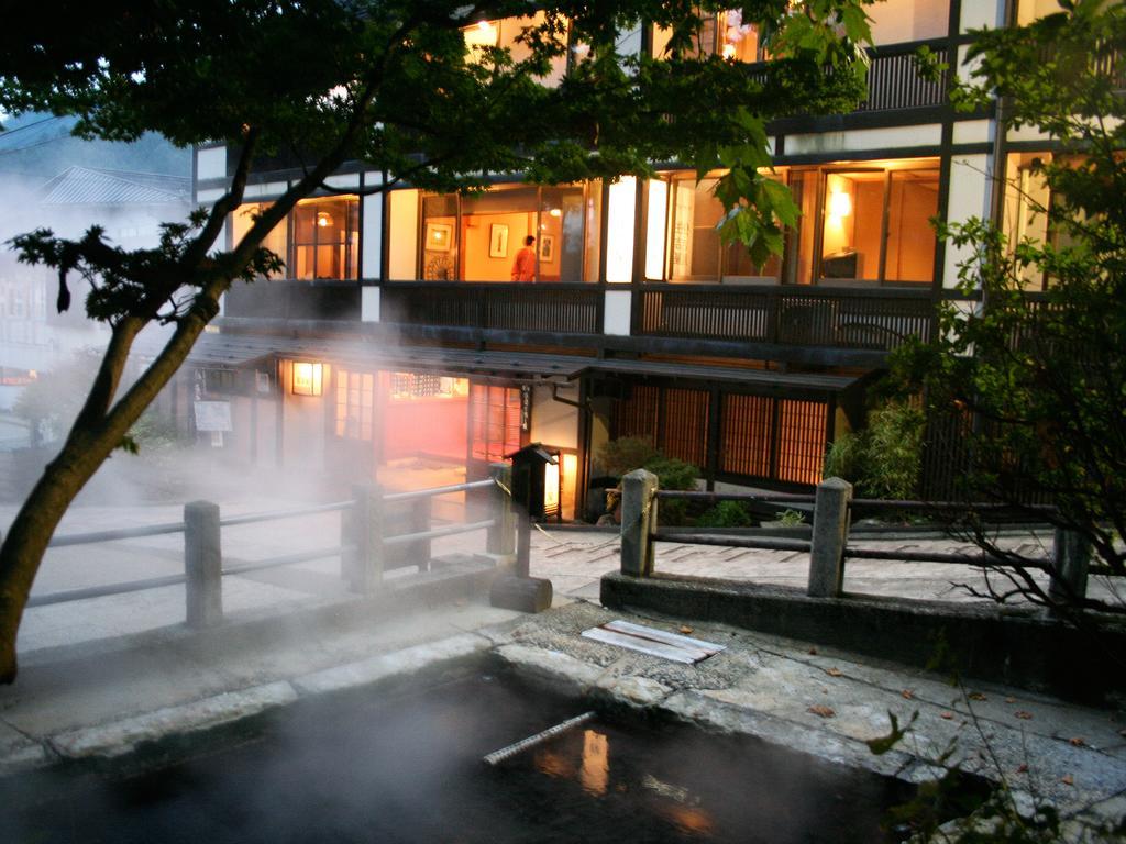 Sumiyosiya Ryokan Nozawaonsen Buitenkant foto
